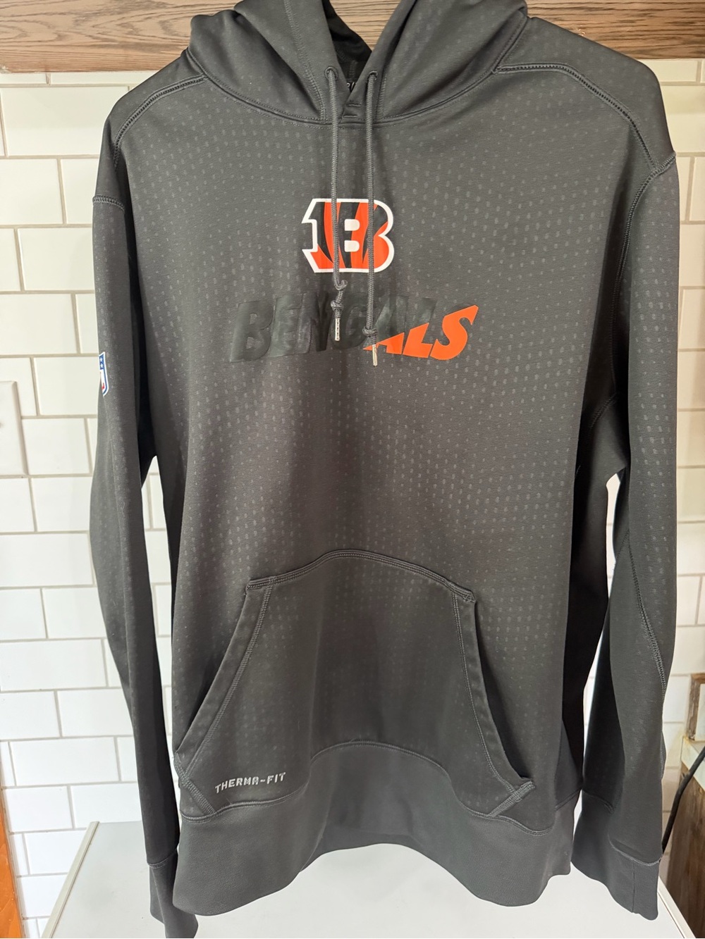 Nike Therma-FIT NFL Cincinnati Bengals Hoodie Pullover Black/Orange Size L